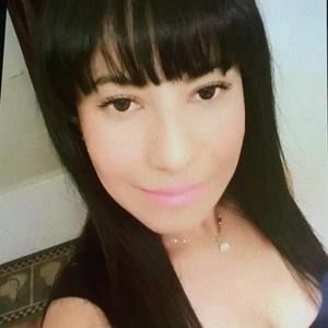 Meet your Posher, Gonzalez